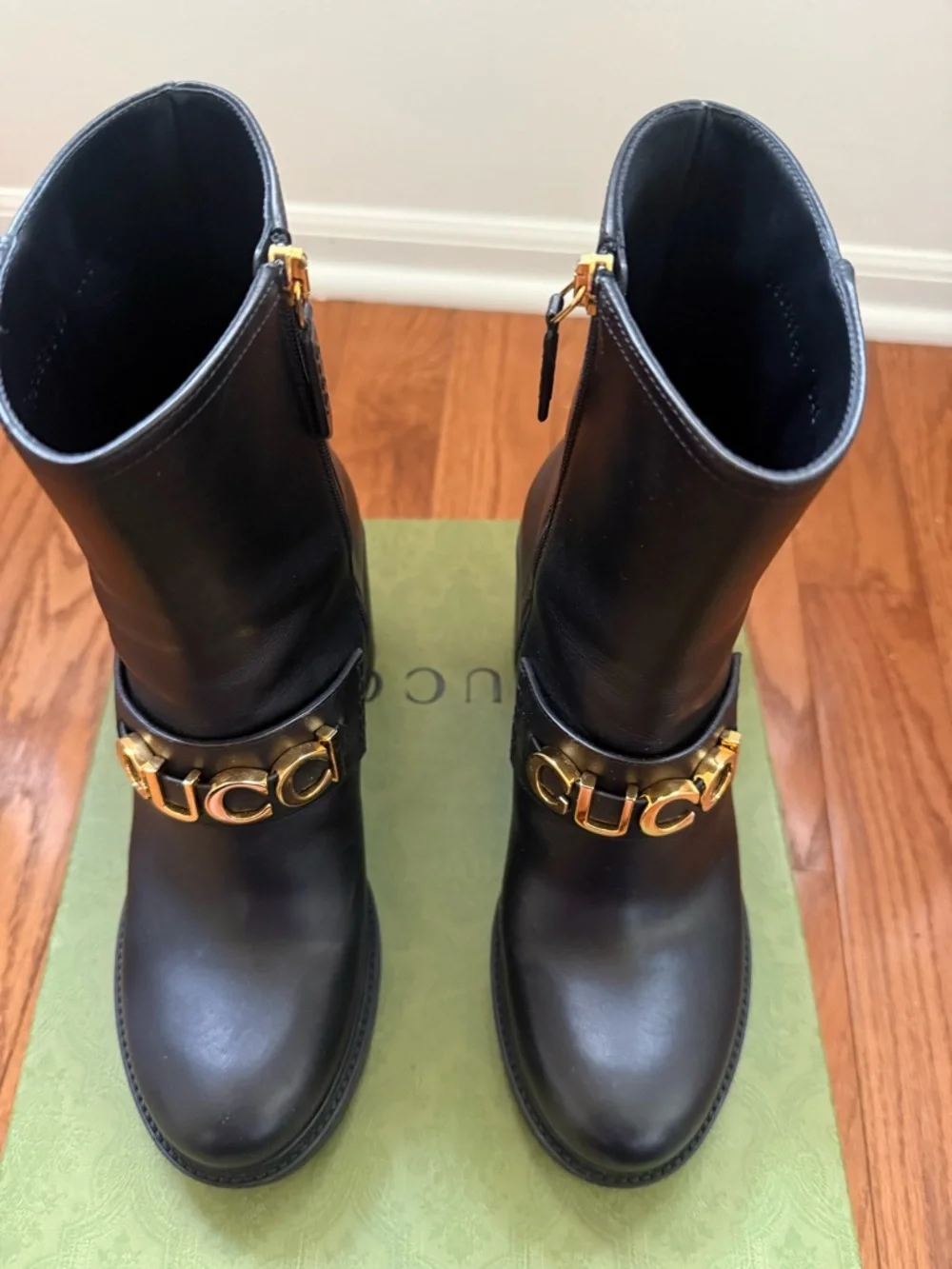 Gucci Black Leather Ankle Boots with Gold Logo Strap - Picture 8 of 9